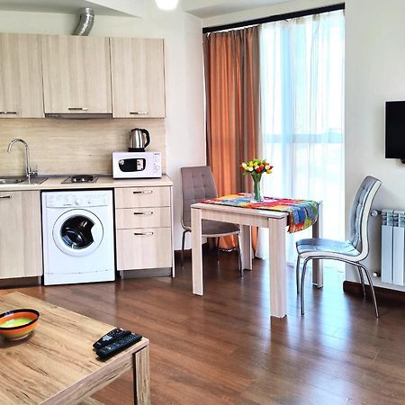 Apartments In Crystal Residence Yerevan Exterior photo
